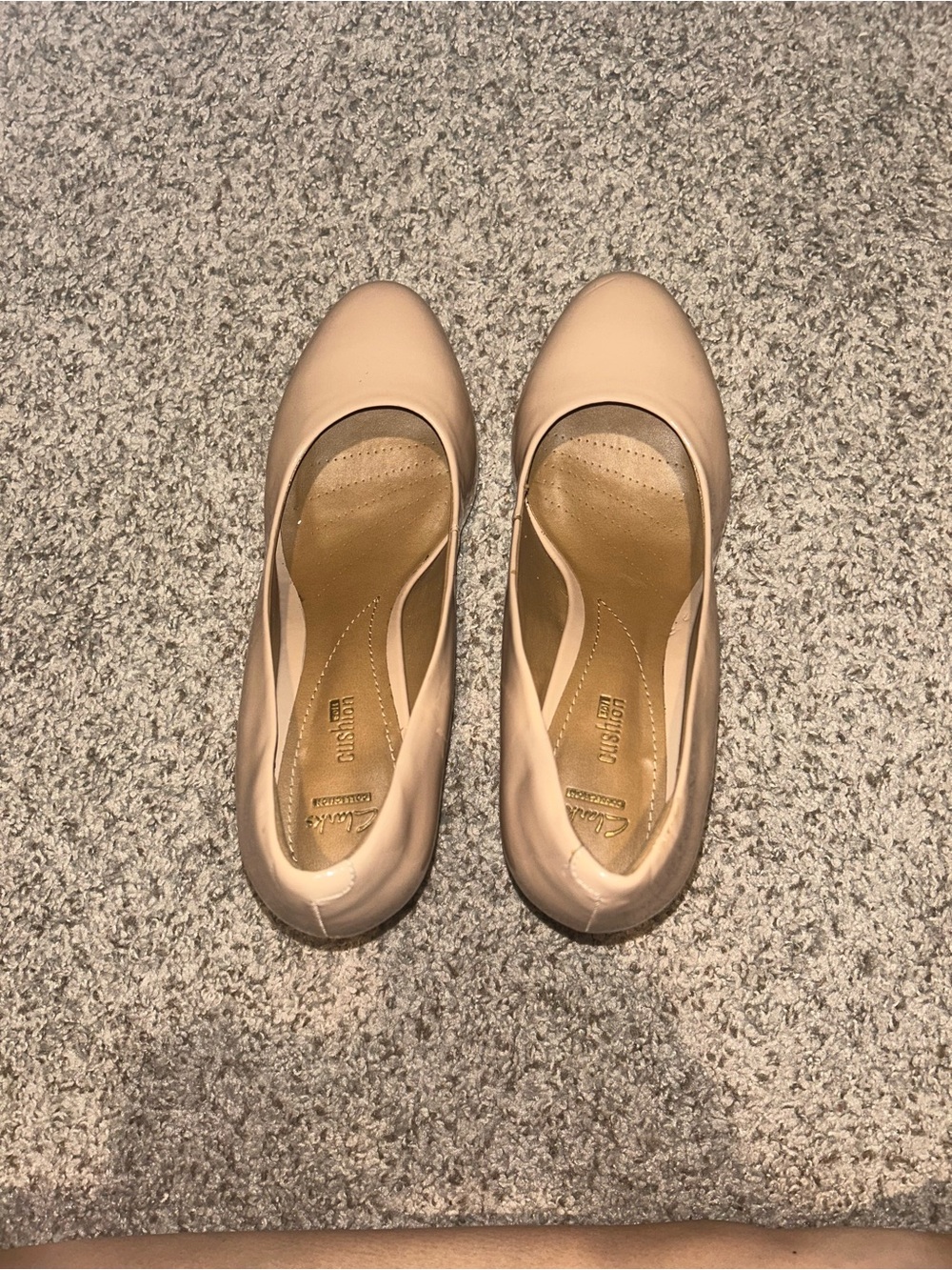 Classic Women's Nude Pump Heels - Picture 2 of 8